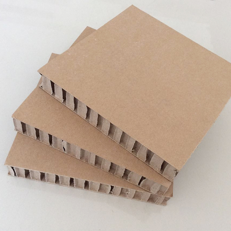 Fire-resistant and flame-retardant fiberboard 1